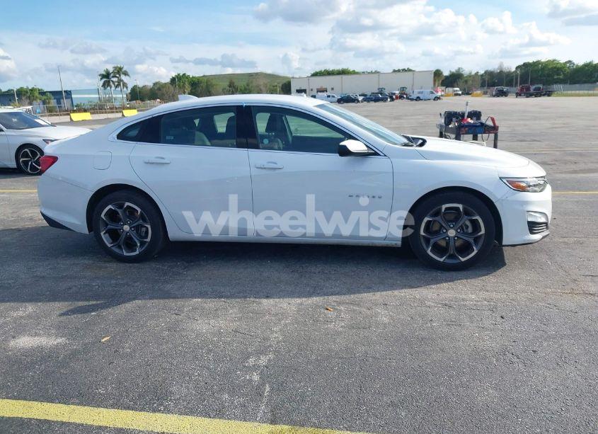 Photo 14 of 2023 Chevrolet Malibu FWD 1LT (VIN 1G1ZD5ST6PF198955)