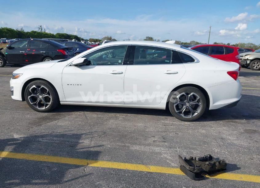 Photo 15 of 2023 Chevrolet Malibu FWD 1LT (VIN 1G1ZD5ST6PF198955)