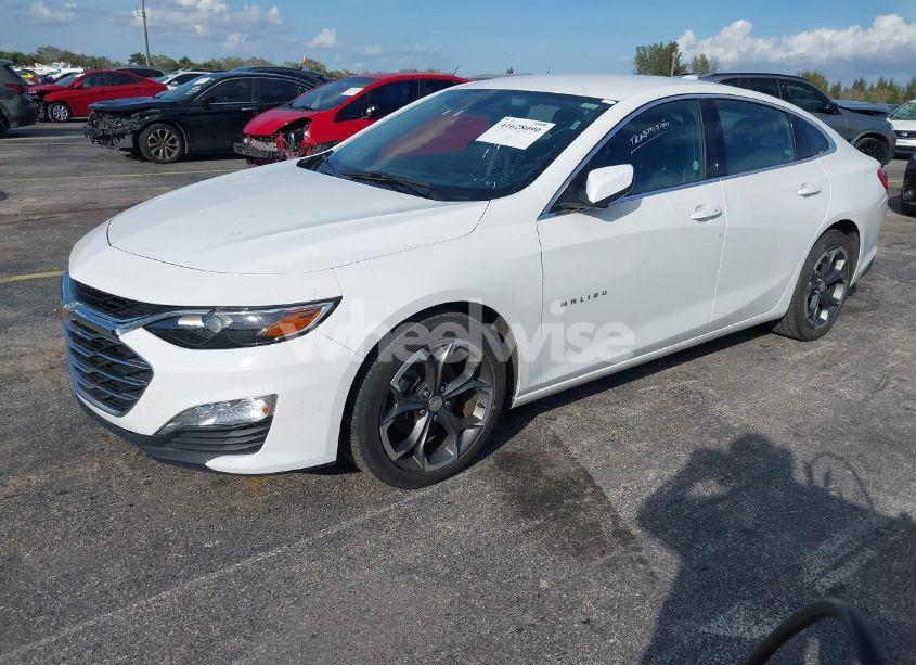 Photo 2 of 2023 Chevrolet Malibu FWD 1LT (VIN 1G1ZD5ST6PF198955)