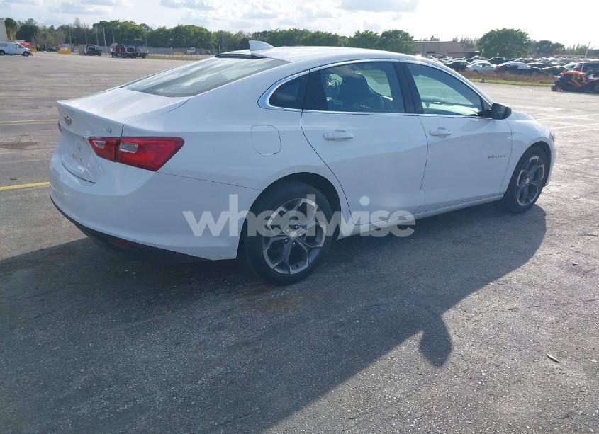 Photo 4 of 2023 Chevrolet Malibu FWD 1LT (VIN 1G1ZD5ST6PF198955)