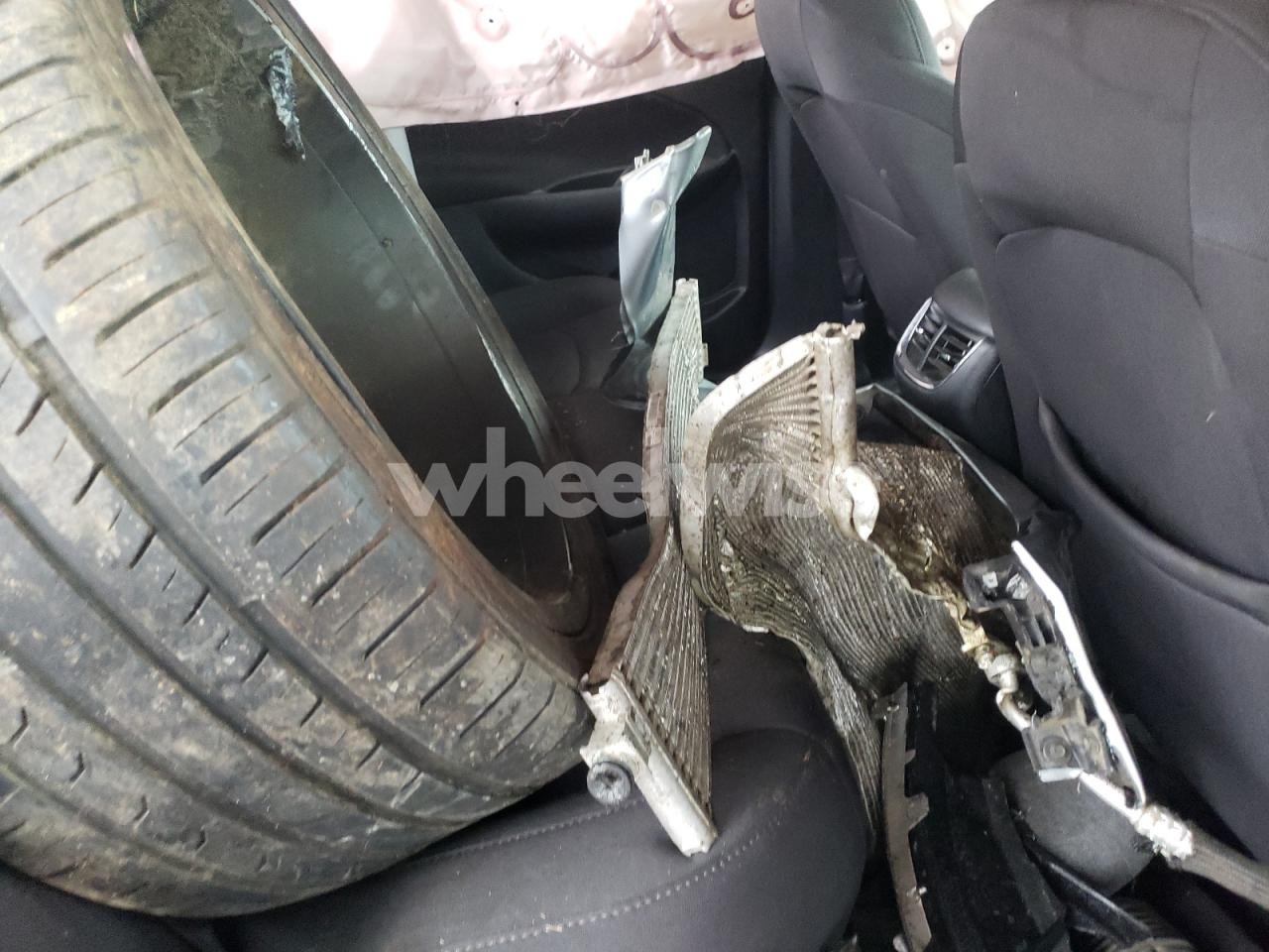 Photo 10 of 2023 CHEVROLET MALIBU LT N/A (VIN 1G1ZD5ST6PF200624)