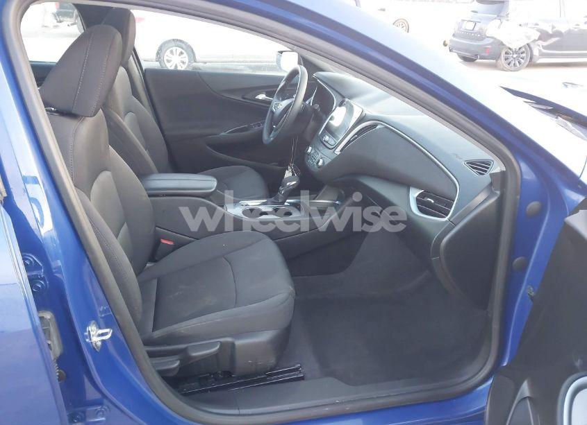 Photo 5 of 2023 Chevrolet Malibu FWD 1LT (VIN 1G1ZD5ST6PF219125)