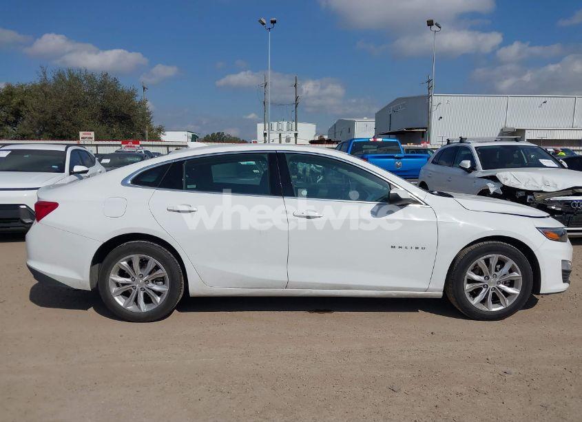 Photo 13 of 2023 Chevrolet Malibu FWD 1LT (VIN 1G1ZD5ST6PF222557)