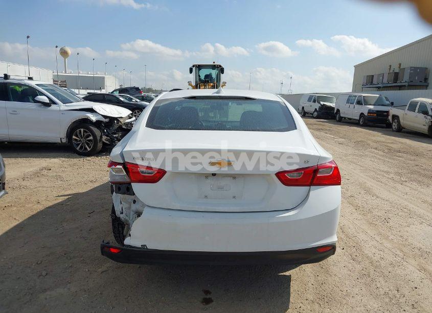 Photo 16 of 2023 Chevrolet Malibu FWD 1LT (VIN 1G1ZD5ST6PF222557)
