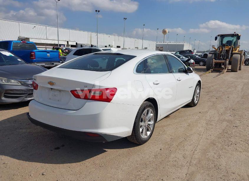 Photo 4 of 2023 Chevrolet Malibu FWD 1LT (VIN 1G1ZD5ST6PF222557)