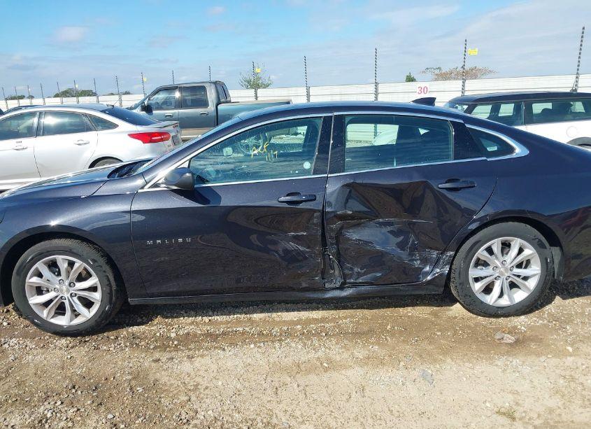 Photo 14 of 2023 Chevrolet Malibu FWD 1LT (VIN 1G1ZD5ST6PF232375)