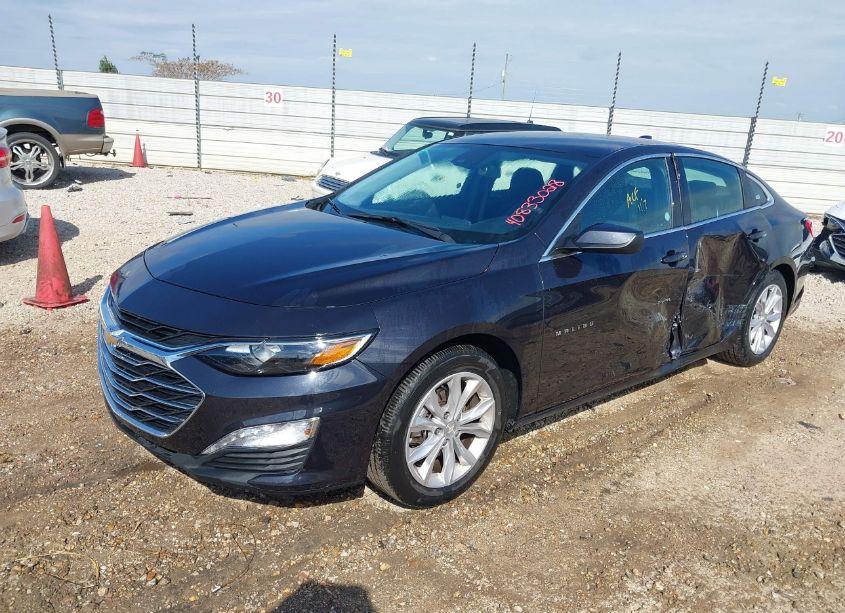 Photo 2 of 2023 Chevrolet Malibu FWD 1LT (VIN 1G1ZD5ST6PF232375)