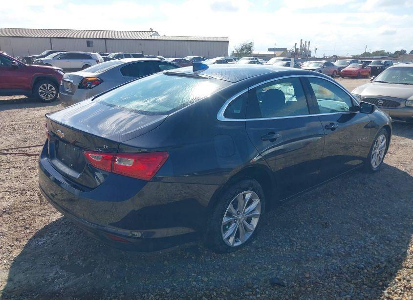 Photo 4 of 2023 Chevrolet Malibu FWD 1LT (VIN 1G1ZD5ST6PF232375)