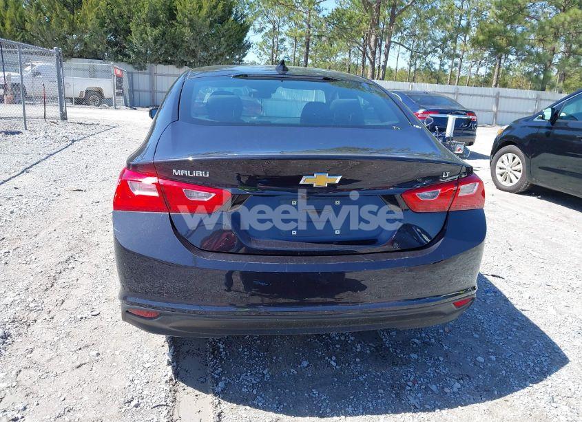 Photo 16 of 2023 Chevrolet Malibu FWD 1LT (VIN 1G1ZD5ST6PF233736)