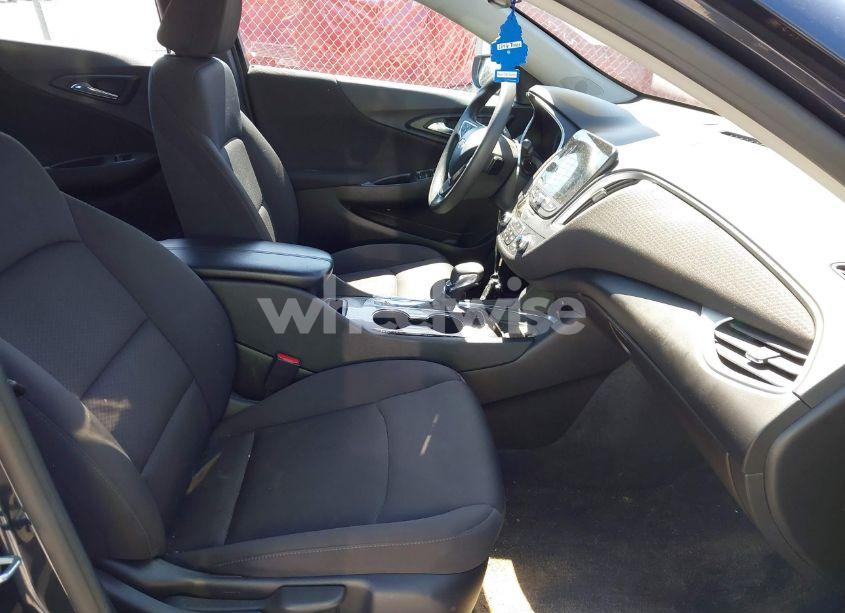 Photo 5 of 2023 Chevrolet Malibu FWD 1LT (VIN 1G1ZD5ST6PF233736)