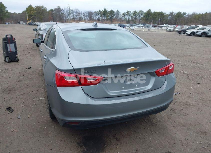Photo 15 of 2023 Chevrolet Malibu FWD 1LT (VIN 1G1ZD5ST6PF250231)