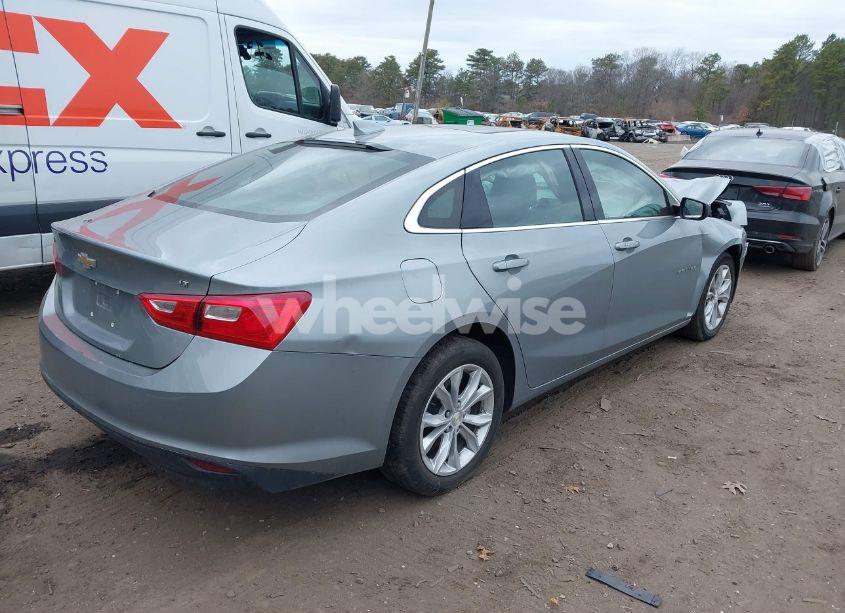 Photo 4 of 2023 Chevrolet Malibu FWD 1LT (VIN 1G1ZD5ST6PF250231)