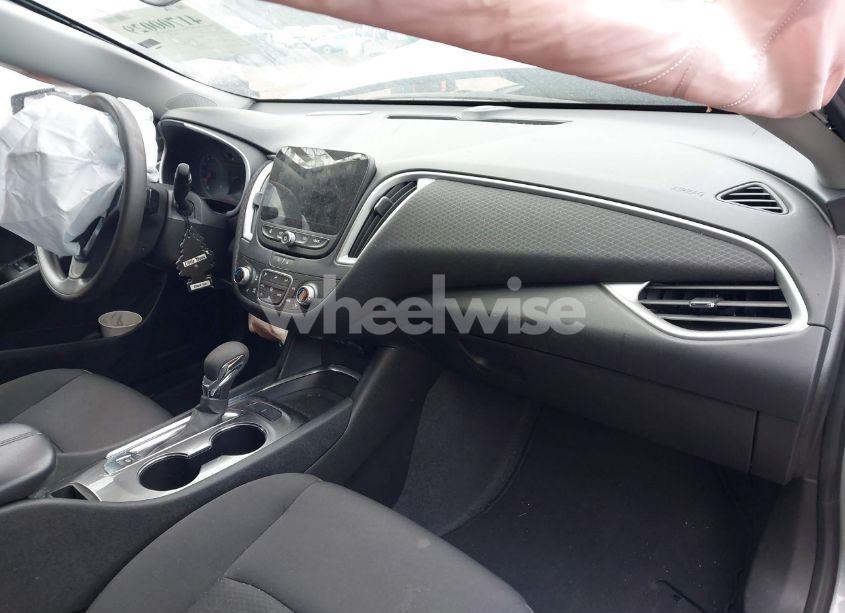 Photo 5 of 2023 Chevrolet Malibu FWD 1LT (VIN 1G1ZD5ST6PF250231)