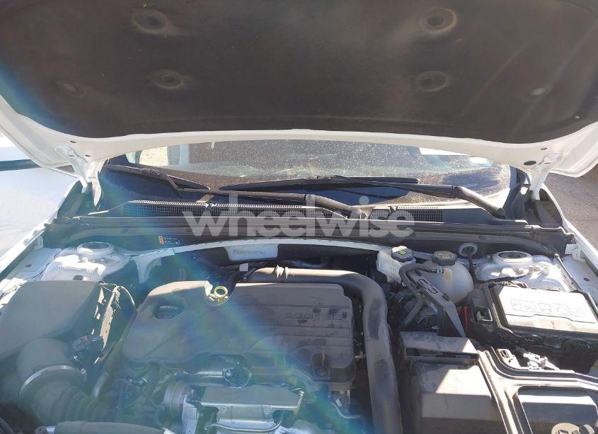 Photo 10 of 2024 Chevrolet Malibu FWD 1LT (VIN 1G1ZD5ST6RF104270)