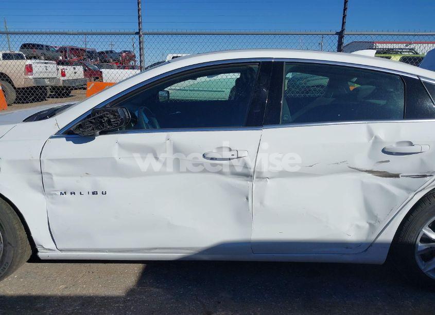 Photo 15 of 2024 Chevrolet Malibu FWD 1LT (VIN 1G1ZD5ST6RF104270)