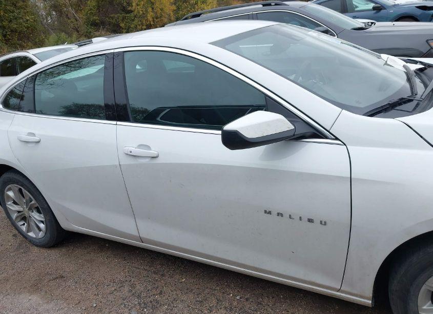 Photo 13 of 2024 Chevrolet Malibu FWD 1LT (VIN 1G1ZD5ST6RF108884)