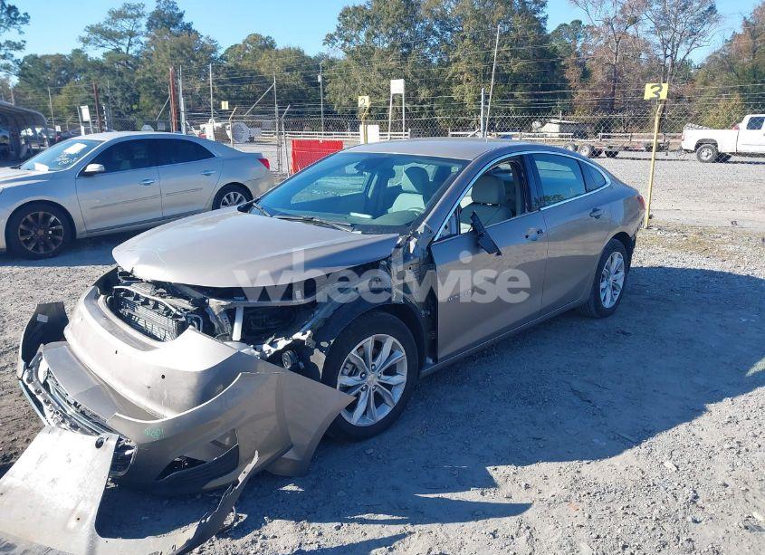 Photo 2 of 2024 Chevrolet Malibu FWD 1LT (VIN 1G1ZD5ST6RF126866)