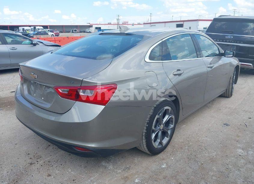 Photo 4 of 2024 Chevrolet Malibu FWD 1LT (VIN 1G1ZD5ST6RF142484)