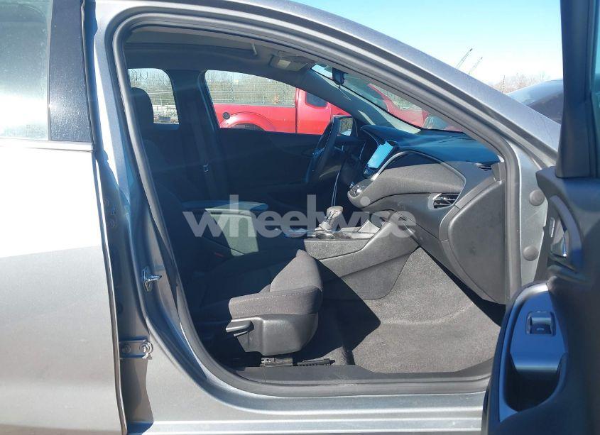 Photo 5 of 2024 Chevrolet Malibu FWD 1LT (VIN 1G1ZD5ST6RF145076)