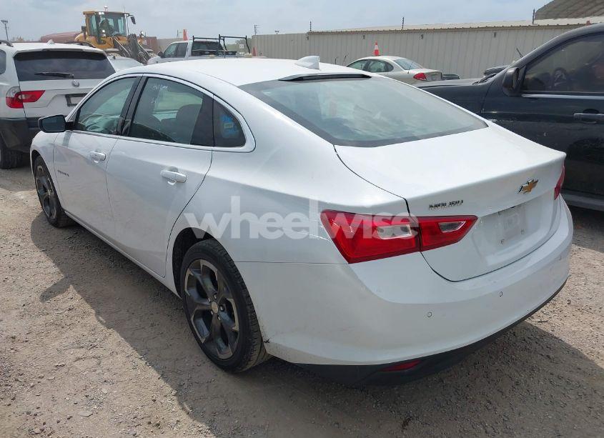 Photo 3 of 2024 Chevrolet Malibu FWD 1LT (VIN 1G1ZD5ST6RF147006)