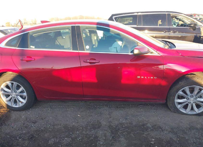 Photo 13 of 2024 Chevrolet Malibu FWD 1LT (VIN 1G1ZD5ST6RF171127)