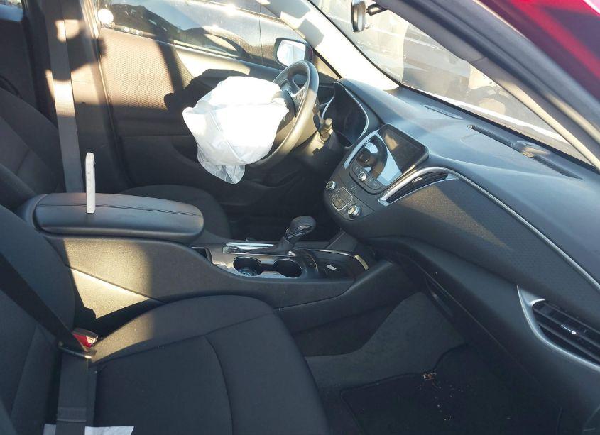 Photo 5 of 2024 Chevrolet Malibu FWD 1LT (VIN 1G1ZD5ST6RF171127)