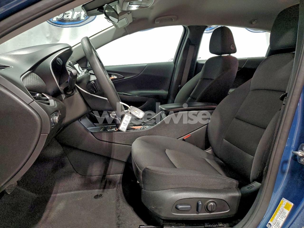 Photo 7 of 2024 CHEVROLET MALIBU LT (VIN 1G1ZD5ST6RF235019)