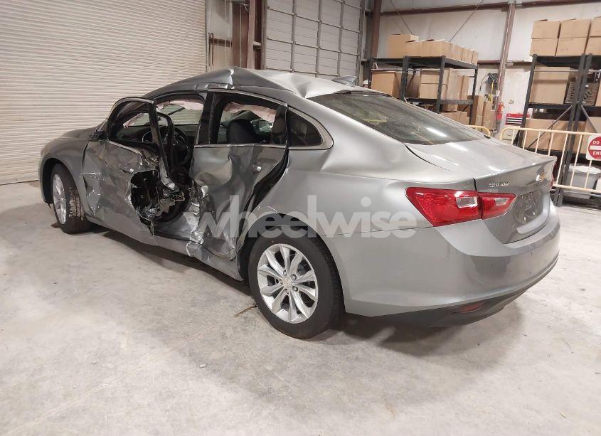 Photo 3 of 2025 Chevrolet Malibu FWD 1LT (VIN 1G1ZD5ST6SF120491)