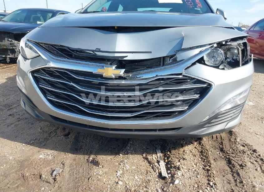 Photo 6 of 2025 Chevrolet Malibu FWD 1LT (VIN 1G1ZD5ST6SF123357)