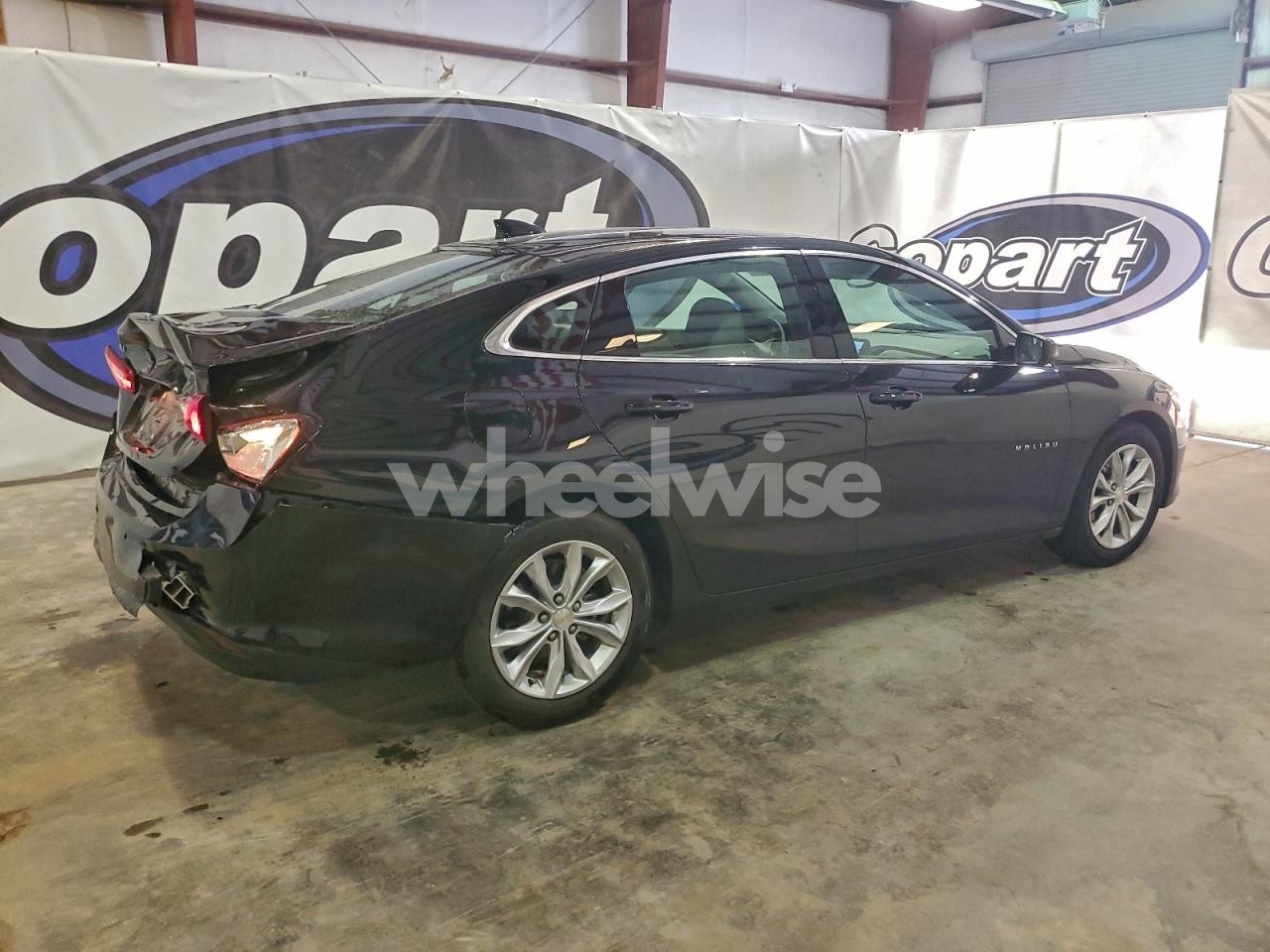 Photo 3 of 2025 CHEVROLET MALIBU LT (VIN 1G1ZD5ST6SF147240)
