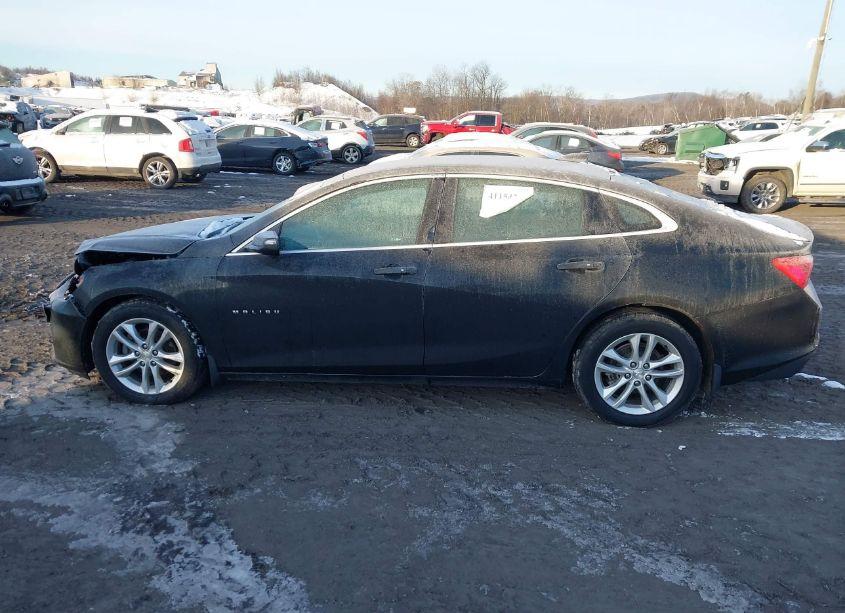 Photo 14 of 2018 Chevrolet Malibu LT (VIN 1G1ZD5ST7JF115623)