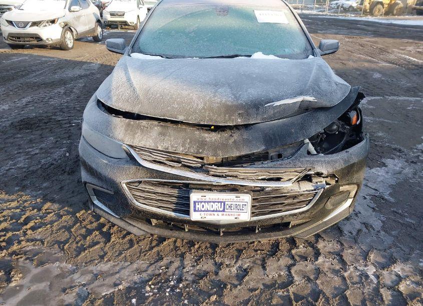 Photo 6 of 2018 Chevrolet Malibu LT (VIN 1G1ZD5ST7JF115623)