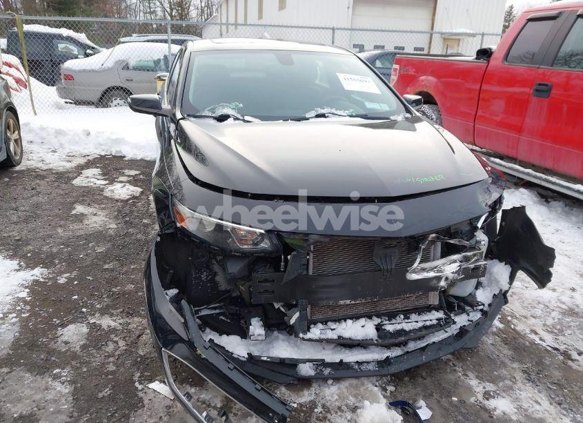 Photo 12 of 2018 Chevrolet Malibu LT (VIN 1G1ZD5ST7JF117288)