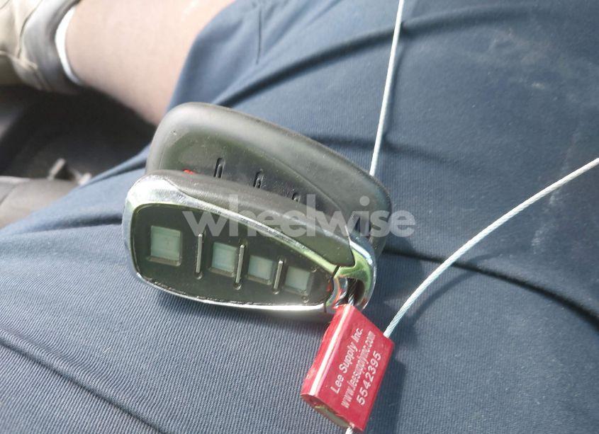 Photo 11 of 2018 Chevrolet Malibu LT (VIN 1G1ZD5ST7JF135760)