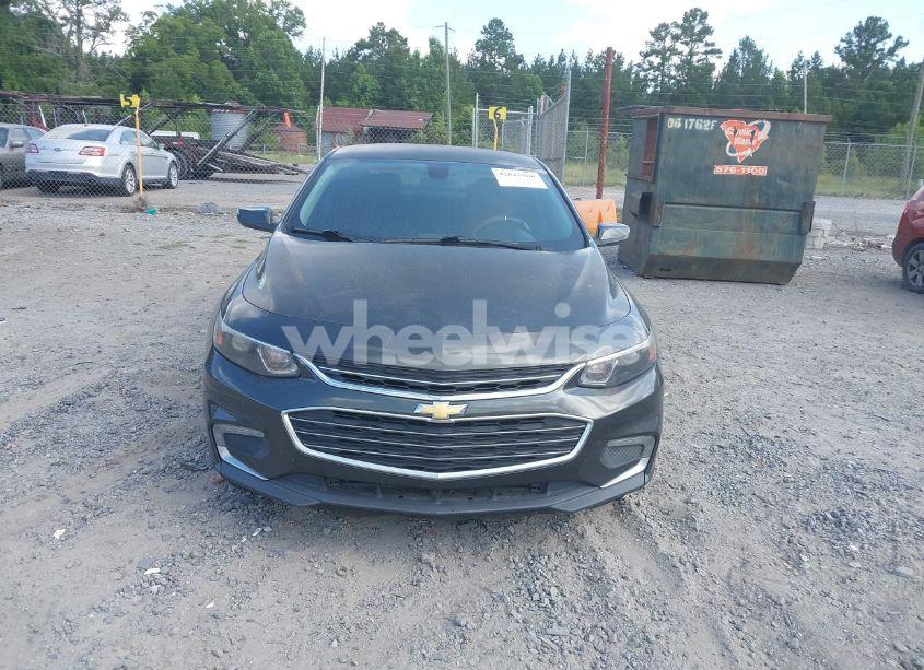 Photo 12 of 2018 Chevrolet Malibu LT (VIN 1G1ZD5ST7JF135760)