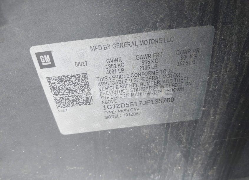 Photo 9 of 2018 Chevrolet Malibu LT (VIN 1G1ZD5ST7JF135760)