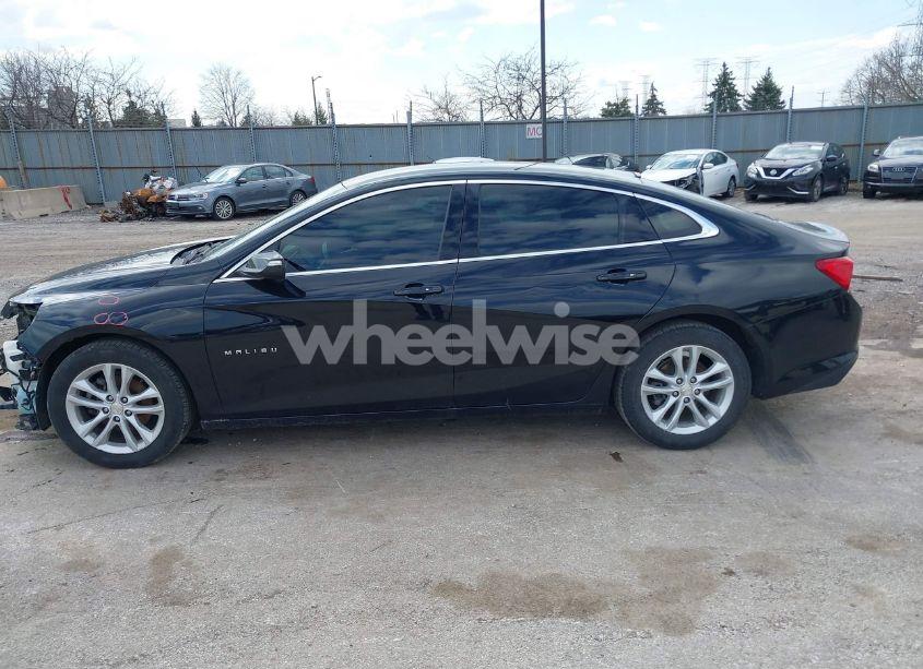 Photo 14 of 2018 Chevrolet Malibu LT (VIN 1G1ZD5ST7JF146788)