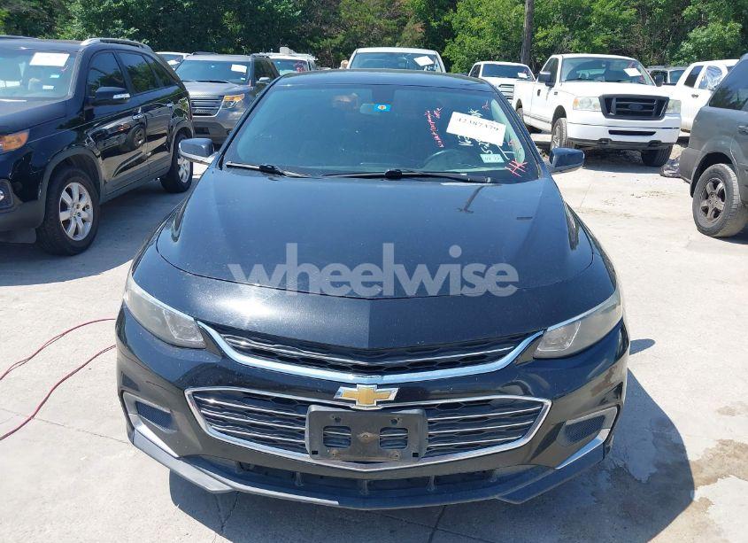 Photo 12 of 2018 Chevrolet Malibu LT (VIN 1G1ZD5ST7JF162733)