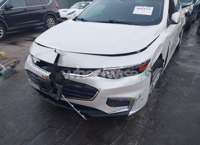 Photo 18 of 2018 Chevrolet Malibu LT (VIN 1G1ZD5ST7JF163770)
