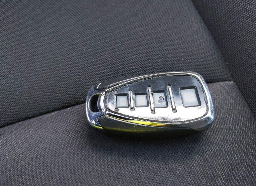 Photo 11 of 2018 Chevrolet Malibu LT (VIN 1G1ZD5ST7JF181038)