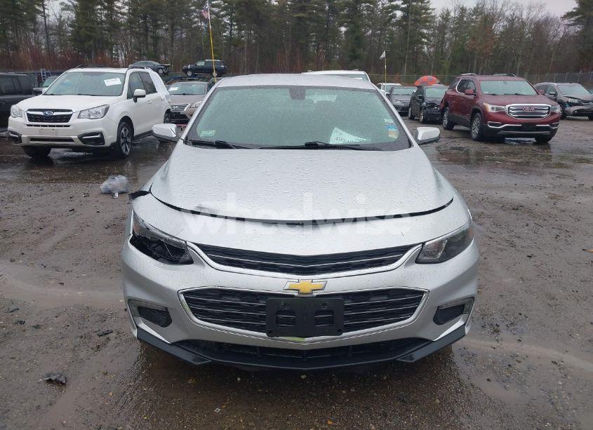 Photo 12 of 2018 Chevrolet Malibu LT (VIN 1G1ZD5ST7JF196834)