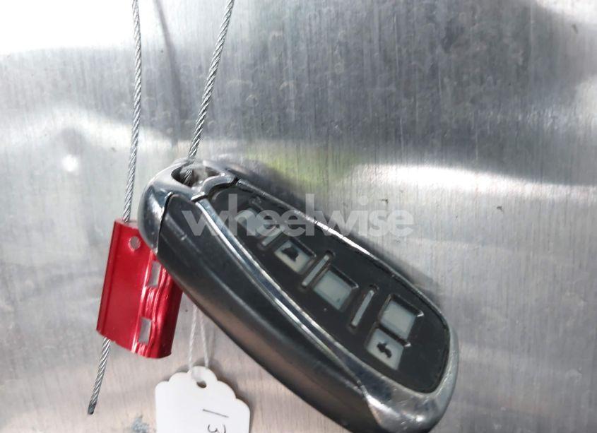 Photo 11 of 2018 Chevrolet Malibu LT (VIN 1G1ZD5ST7JF220887)