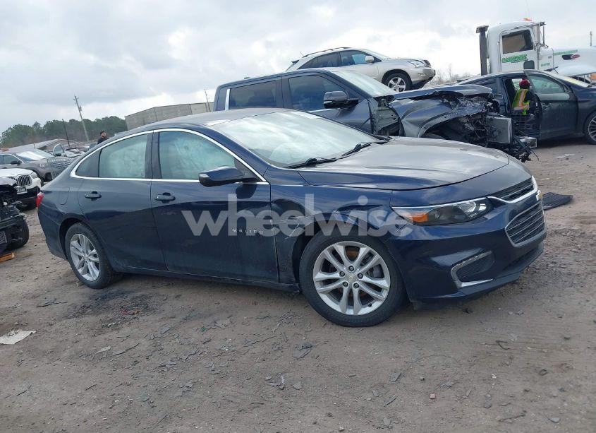 Photo 13 of 2018 Chevrolet Malibu LT (VIN 1G1ZD5ST7JF220887)