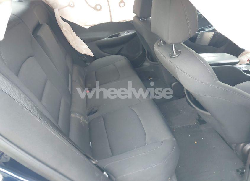 Photo 8 of 2018 Chevrolet Malibu LT (VIN 1G1ZD5ST7JF220887)