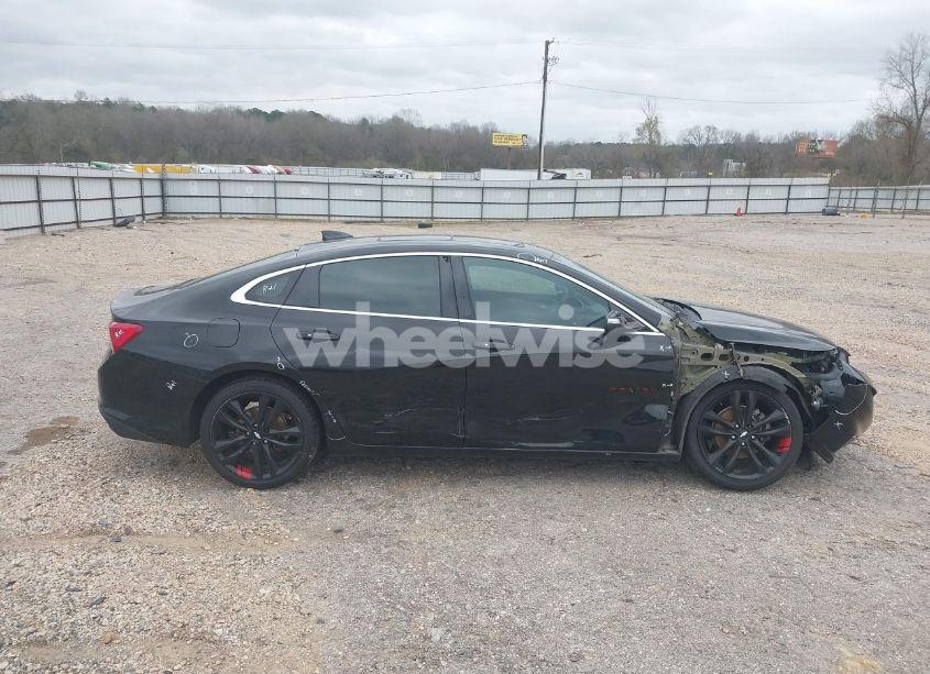 Photo 14 of 2018 Chevrolet Malibu LT (VIN 1G1ZD5ST7JF221831)