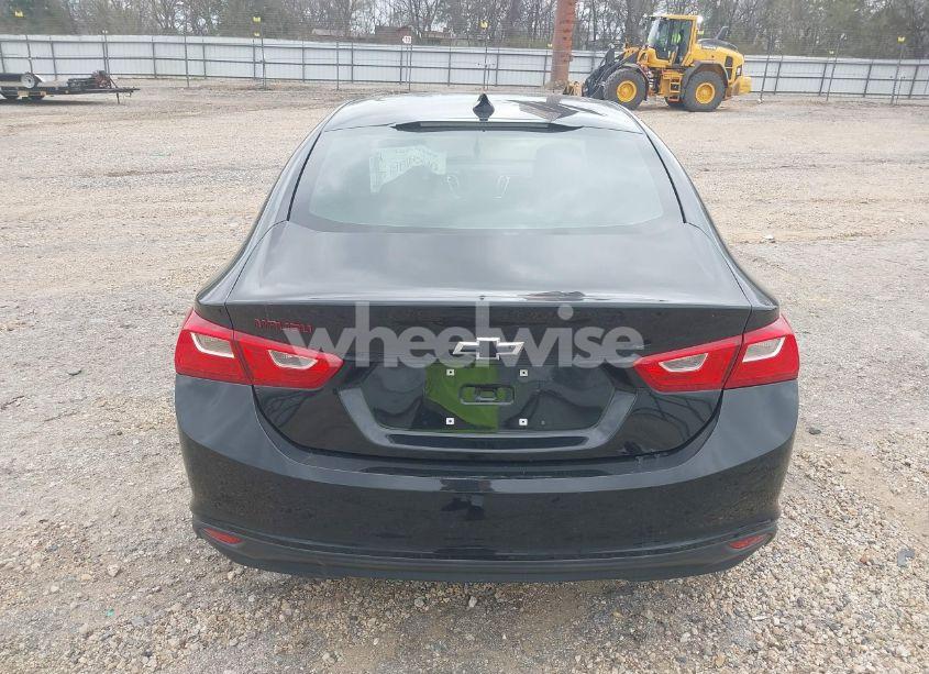 Photo 17 of 2018 Chevrolet Malibu LT (VIN 1G1ZD5ST7JF221831)