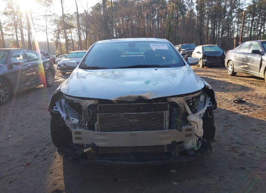 Photo 12 of 2018 Chevrolet Malibu LT (VIN 1G1ZD5ST7JF245059)