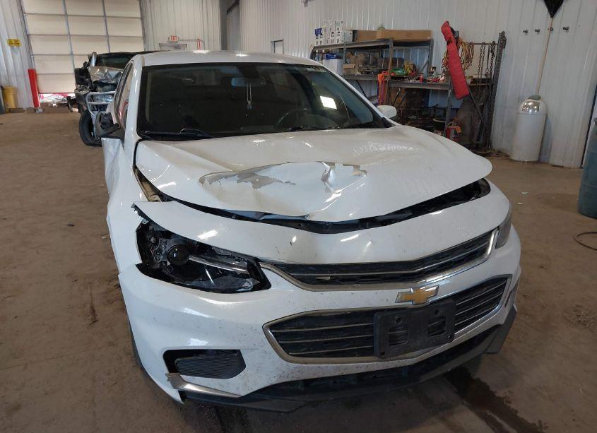 Photo 6 of 2018 Chevrolet Malibu LT (VIN 1G1ZD5ST7JF255266)