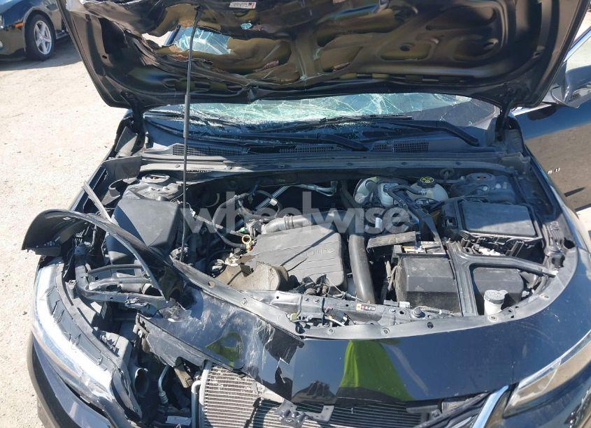 Photo 10 of 2018 Chevrolet Malibu LT (VIN 1G1ZD5ST7JF274223)