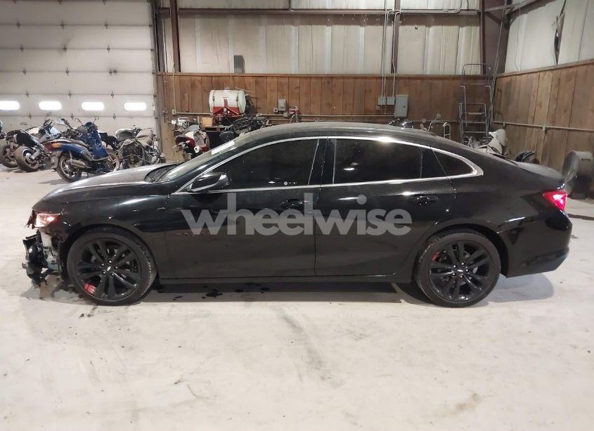 Photo 14 of 2018 Chevrolet Malibu LT (VIN 1G1ZD5ST7JF290969)